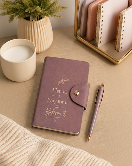 Personalized A6 Notebook with Magnetic Closure | Elegant Customizable Notebook for Writing, Planning, and Journaling – Mauve Pink